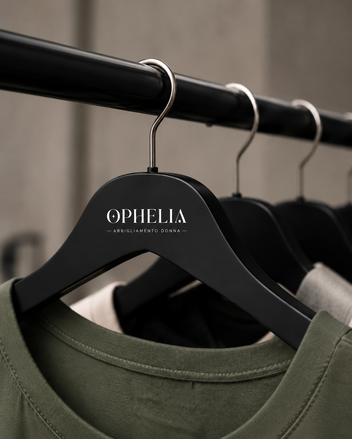 OPHELIA - BRAND IDENTITY NEGOZIO ABBIGLIAMENTO DONNA