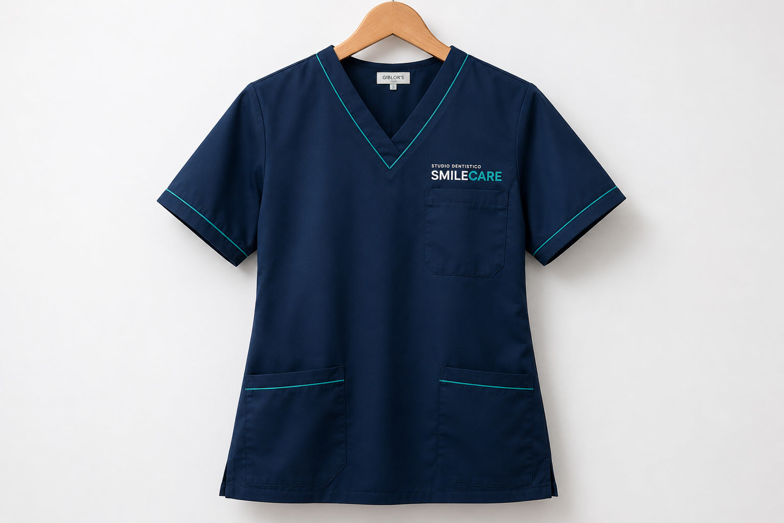 SMILECARE - BRAND IDENTITY STUDIO DENTISTICO