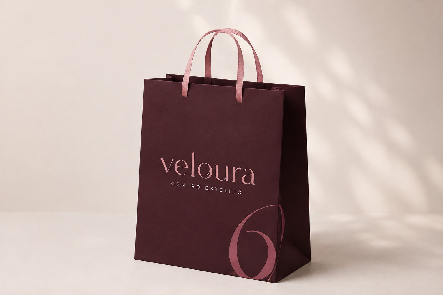 VELOURA - BRAND IDENTITY CENTRO ESTETICO